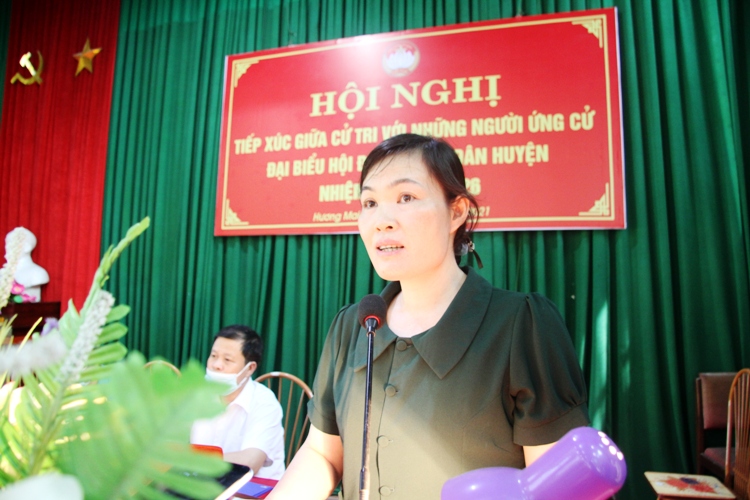 Ứng cử viên HĐND huyện  nhiệm kỳ 2021-2026 tiếp xúc cử tri 2 xã Hương Mai và Trung Sơn