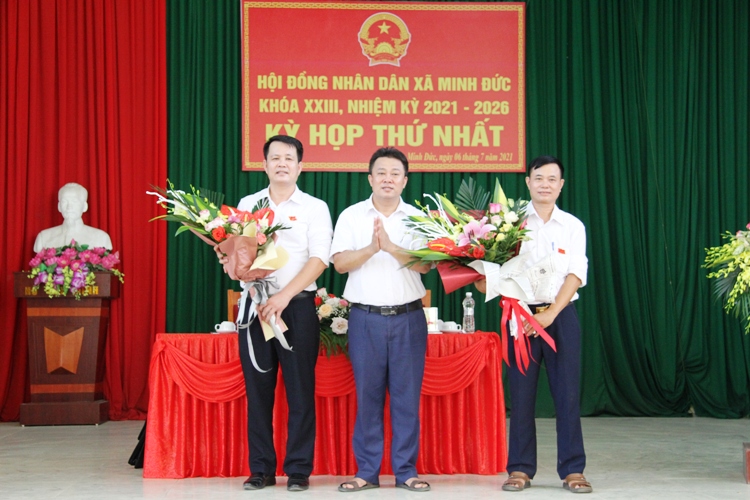 HĐND xã Minh Đức khóa XXIII, nhiệm kỳ 2021-2026 tổ chức kỳ họp thứ nhất