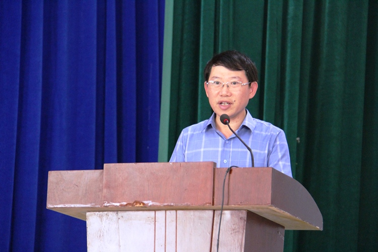 Đại biểu HĐND tỉnh, HĐND huyện tiếp xúc cử tri thị trấn Bích Động
