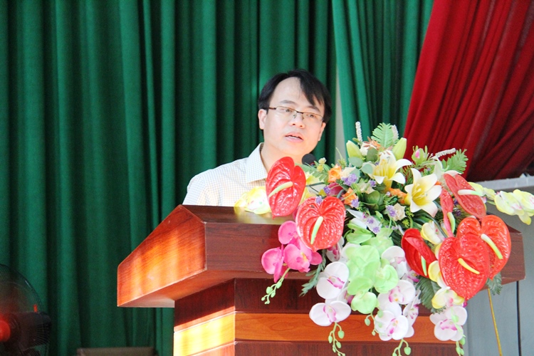 Đại biểu HĐND tỉnh, HĐND huyện tiếp xúc cử tri xã Hương Mai, Trung Sơn
