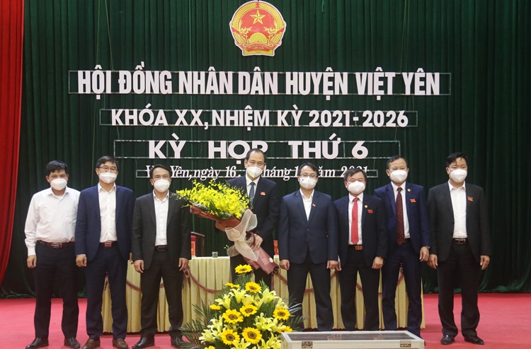 Việt Yên bầu chức danh Chủ tịch HĐND, Chủ tịch UBND huyện nhiệm kỳ 2021-2026