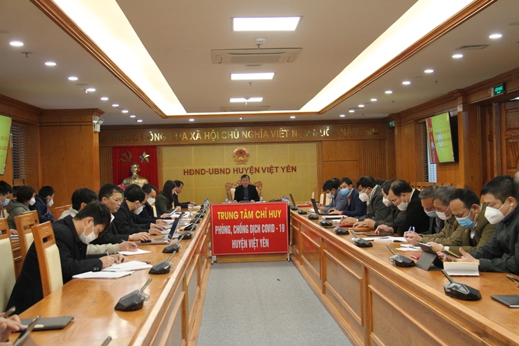 UBND huyện tổ chức phiên họp thường kỳ tháng 02