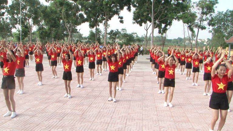 Gần 1.000 vũ công tham gia Liên hoan Các Đội Khiêu vũ - Dân vũ huyện Việt Yên năm 2022