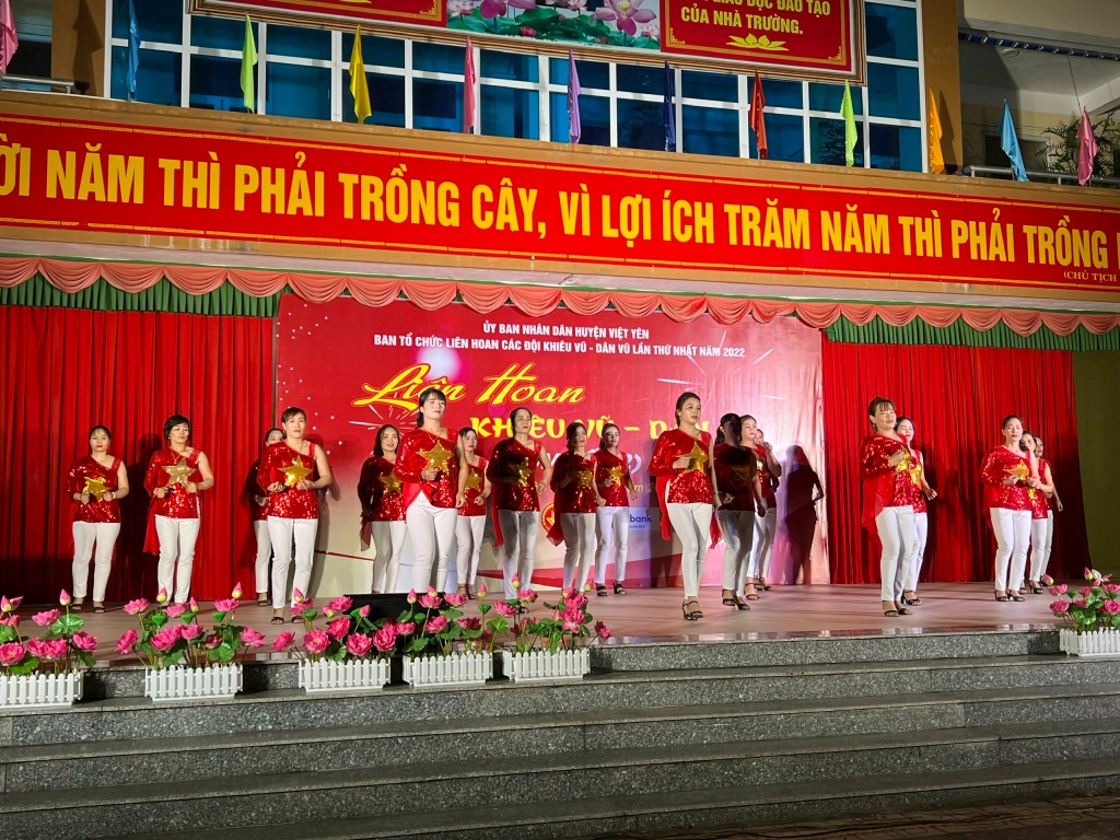 Thêm 05 đội thi lọt vào vòng thi cấp huyện Liên hoan Khiêu vũ – Dân vũ huyện Việt Yên năm 2022