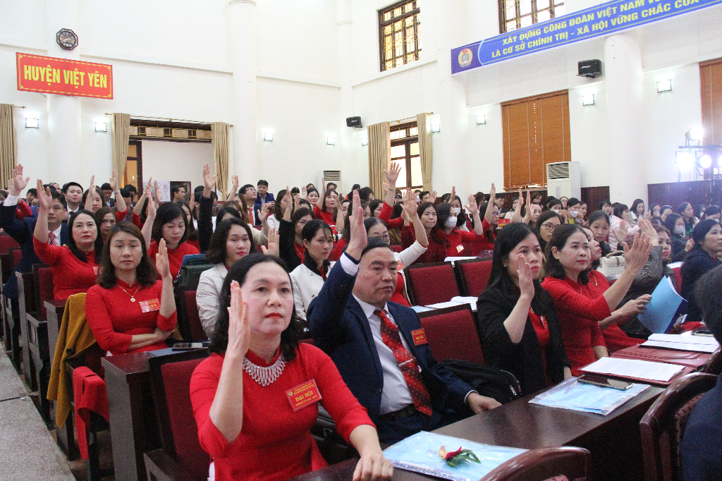Công đoàn trường THCS Thân Nhân Trung tổ chức Đại hội nhiệm kỳ 2023-2028