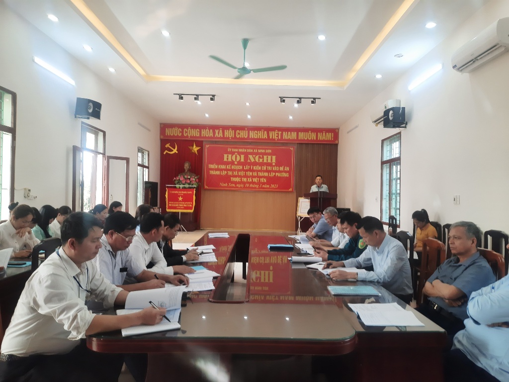 UBND Xã Ninh Sơn tổ chức Hội Nghị triển khai kế hoạch Tổ chức lấy ý  kiến cử tri về Đề án thành...