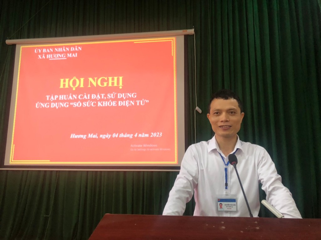 Hương Mai tổ chức tập huấn cài đặt sổ sức khỏe điện tử