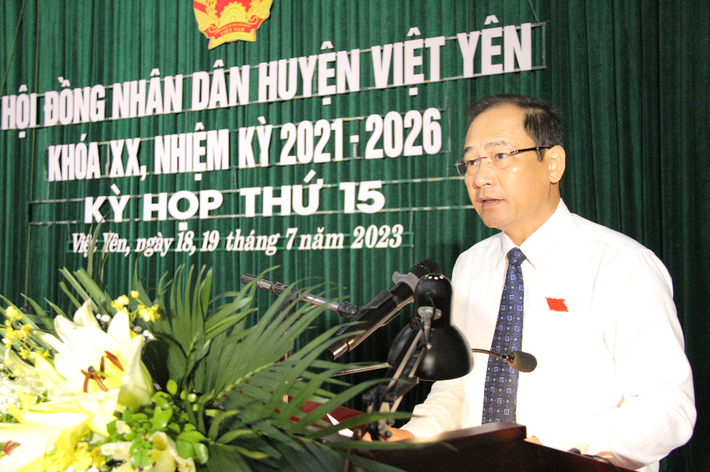 Khai mạc kỳ họp thứ 15, HĐND huyện Việt Yên khóa XX