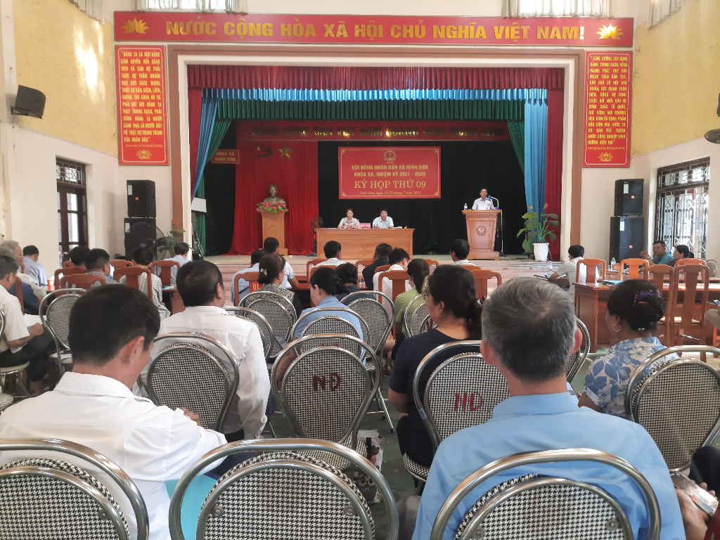 Ninh Sơn tổ chức kỳ họp thứ 9, HĐND xã khóa XX, nhiệm kỳ 2021 - 2026