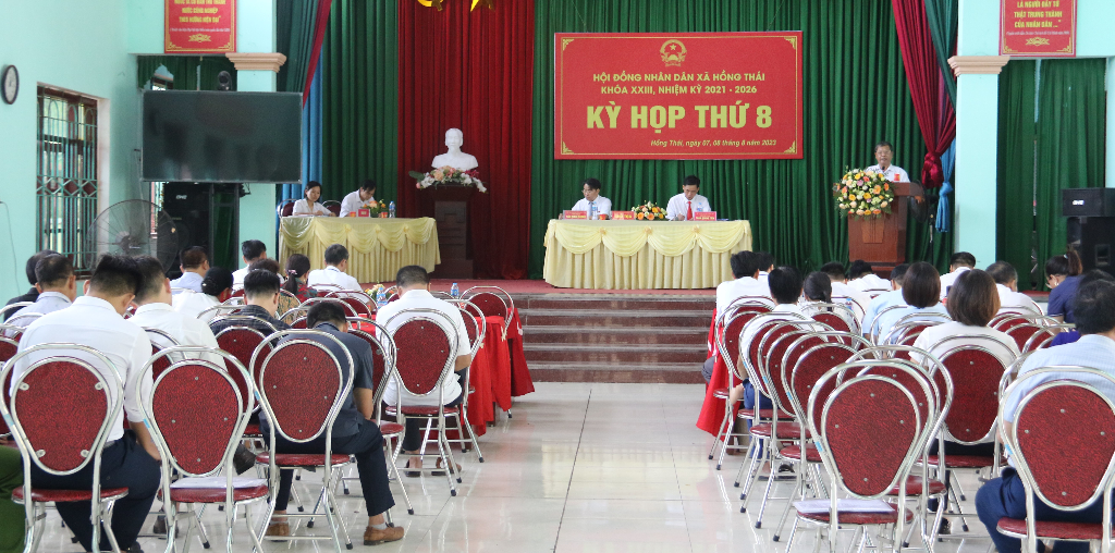 Hội đồng nhân dân xã Hồng Thái tổ chức kỳ họp thứ 8, khóa XXIII nhiệm kỳ 2021- 2026