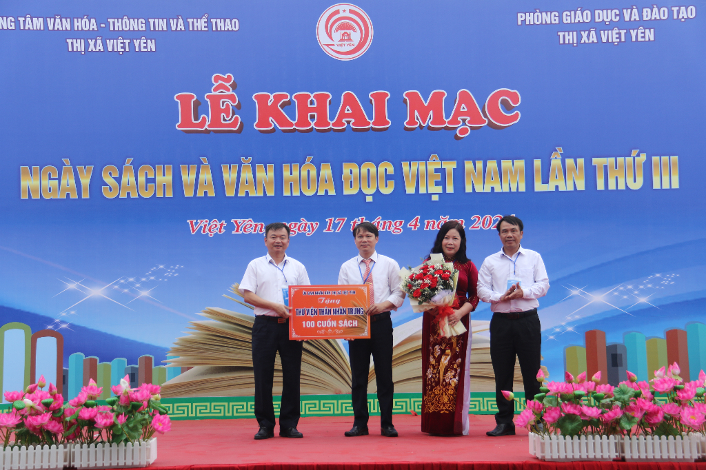 Việt Yên: Khai mạc Ngày sách và văn hóa đọc Việt Nam lần thứ 3 năm 2024