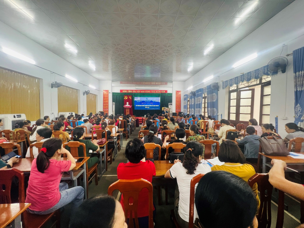 Hội LHPN thị xã Việt Yên tổ chức Hội nghị tập huấn nghiệp vụ  công tác Hội năm 2024