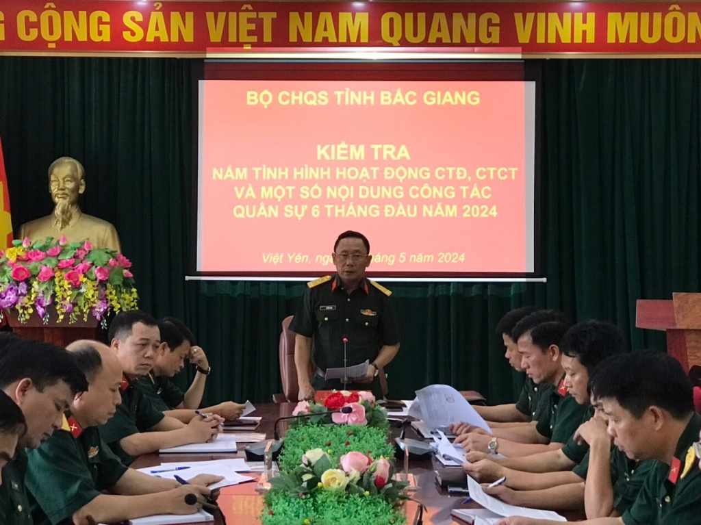 Ban CHQS thị xã làm tốt công tác chuẩn bị kiểm tra kết thúc huấn luyện 6 tháng đầu năm|https://vietyen.bacgiang.gov.vn/chi-tiet-tin-tuc/-/asset_publisher/VeCP91o7rg3d/content/ban-chqs-thi-xa-lam-tot-cong-tac-chuan-bi-kiem-tra-ket-thuc-huan-luyen-6-thang-au-nam