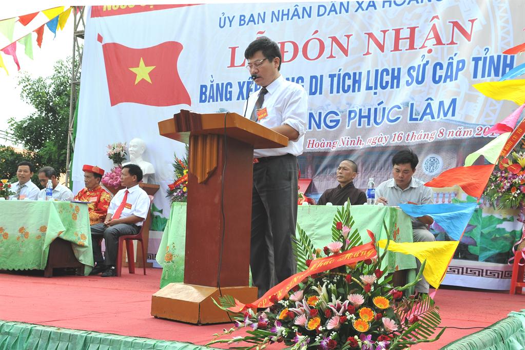 Việt Yên: Thôn Phúc Lâm xã Hoàng Ninh đón nhận Bằng di tích lịch sử văn hóa Đình làng.