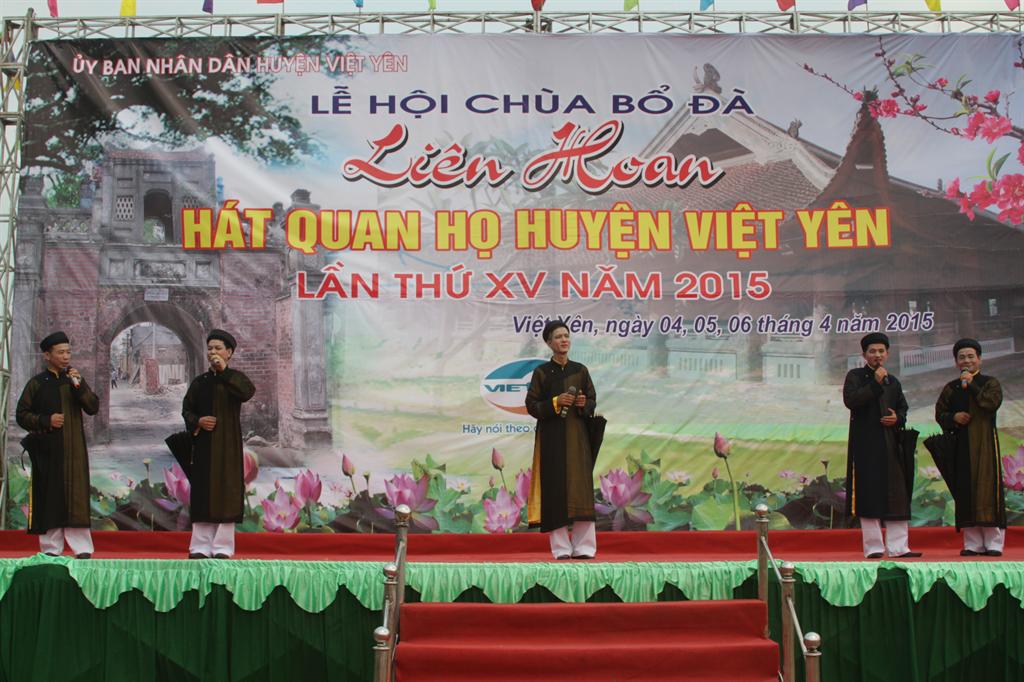 Khai mạc Liên hoan tiếng hát quan họ huyện Việt Yên lần thứ 15