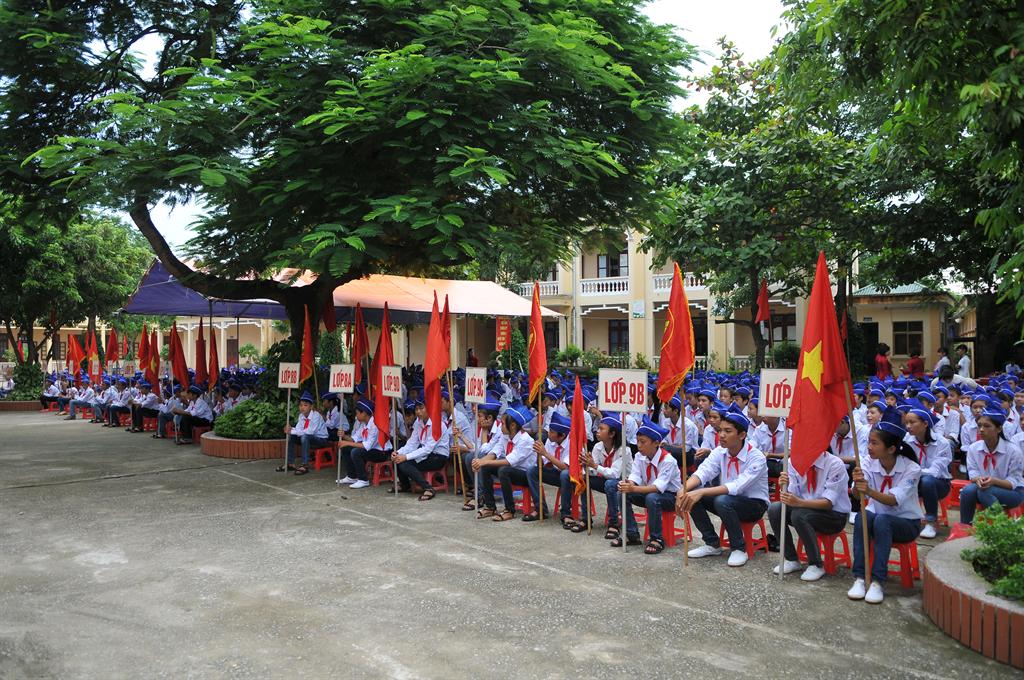 Việt Yên: Trường THCS Hương Mai khai giảng năm học mới