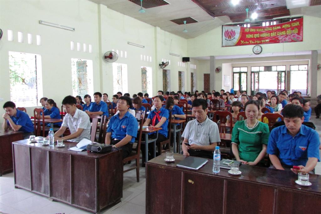  Việt Yên: Khai giảng lớp Bồi dưỡng nghiệp vụ Đoàn – Đội 