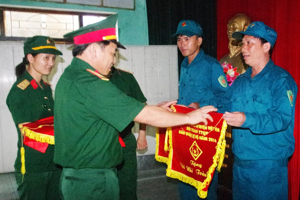 Việt Yên: Bế mạc hội thao thể thao quốc phòng dân quân tự vệ